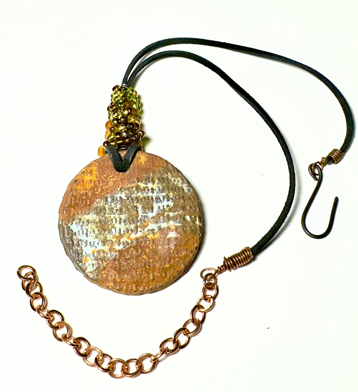 Earthy Disc Necklace-1