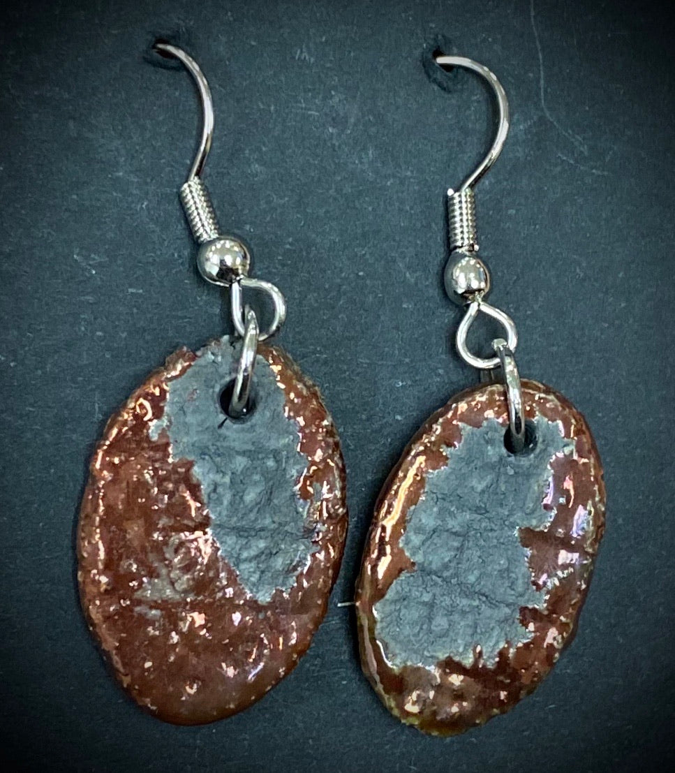 Really Nice! Raku  Irregular oval Shimmery two tone copper luster 1/2 ounce