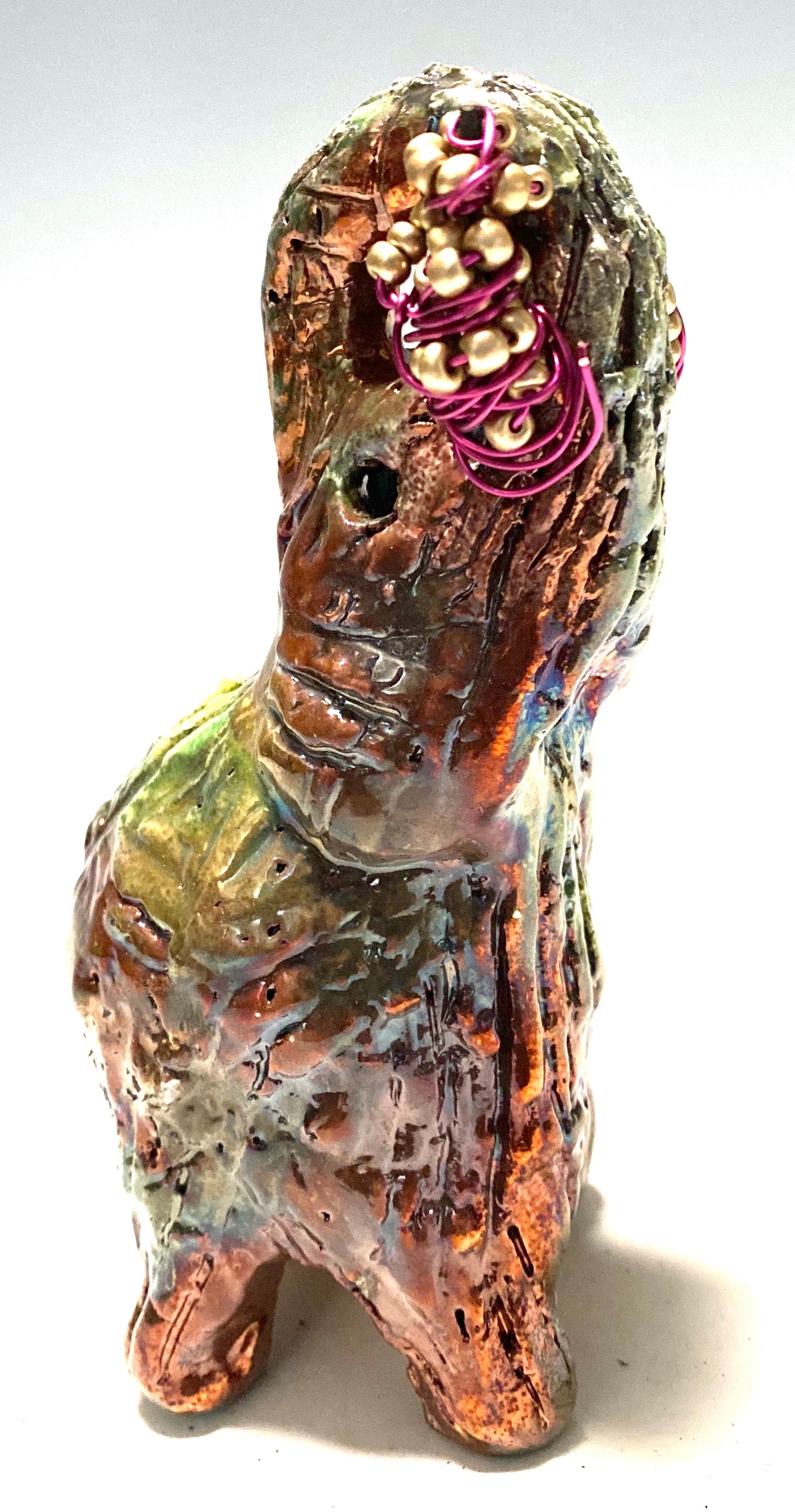 Raku Elephant Have you HERD!!!!!! Just one of these lovely Raku Fired Elephant will make an excellent gift for your friend, sorority or for your home’ special place centerpiece. 6" x 3" x 3" 1 lbs Beautiful smokey black baby raku elephant For decorative purposely only