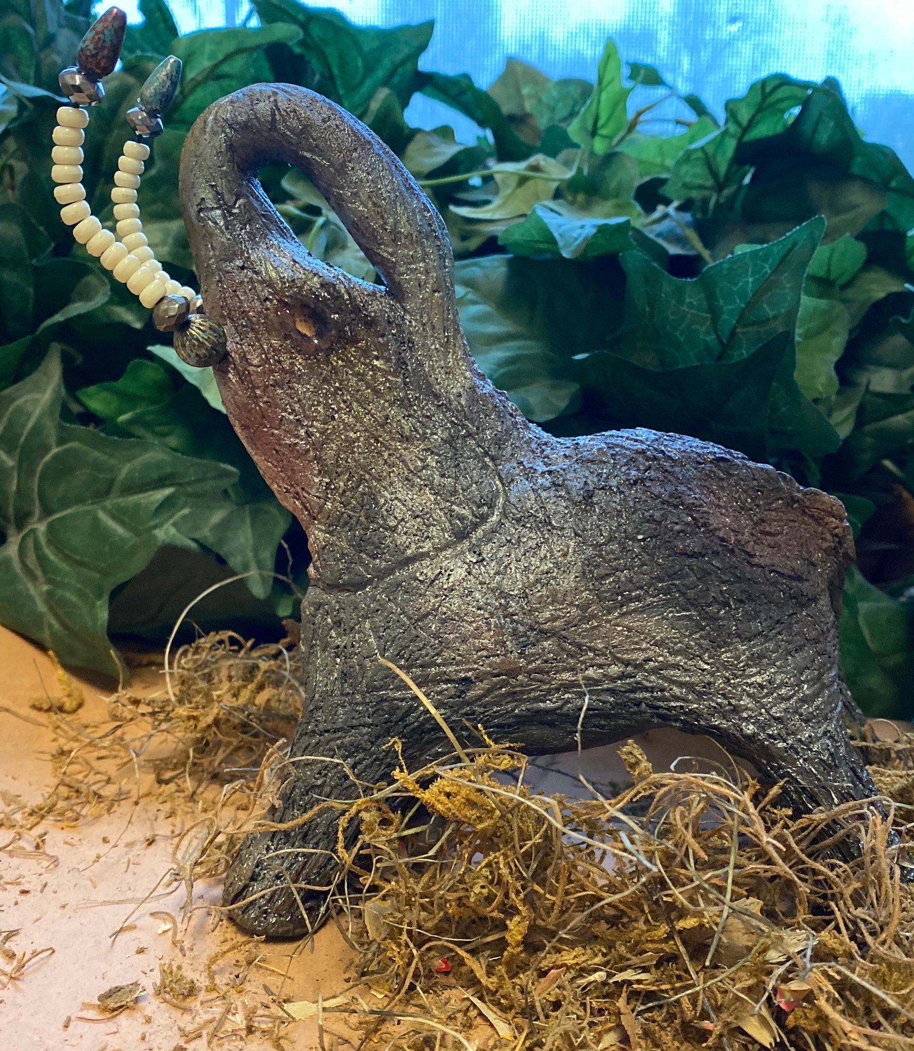 Elephant -18