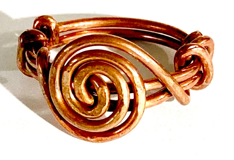  handmade spiral copper rings approx. size 8  
