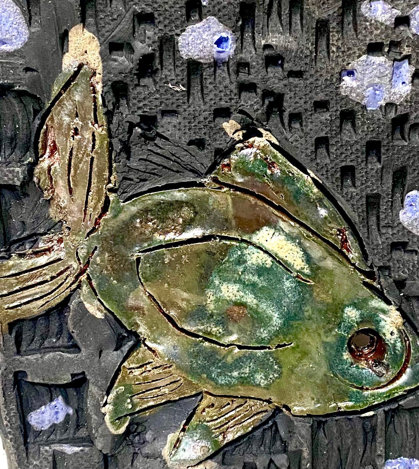  Metallic glazes Raku fired Fish Tile   4" x 4.5"   metallic etched 5.5 ozs